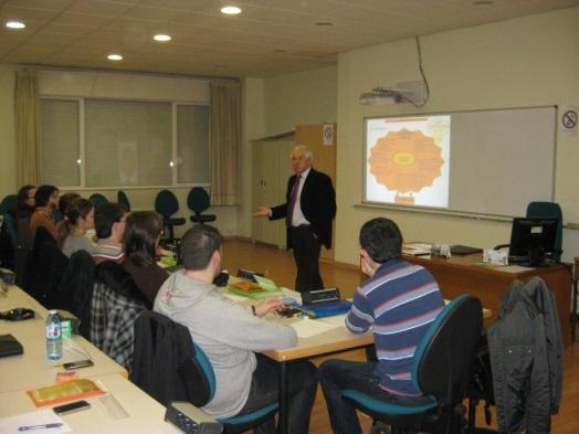 Modalidad Presencial del Máster Universitario en Dirección de PYMES